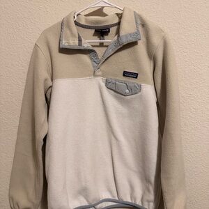 Patagonia Men's Cream and Gray Crewneck Sweater